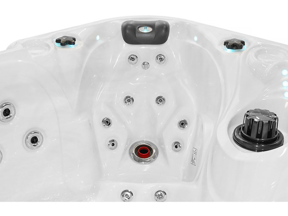 Spa " Pleasure " - 4 plaatsen + 1 ligplaats - 2.15 x 2.00 x 0.91 m