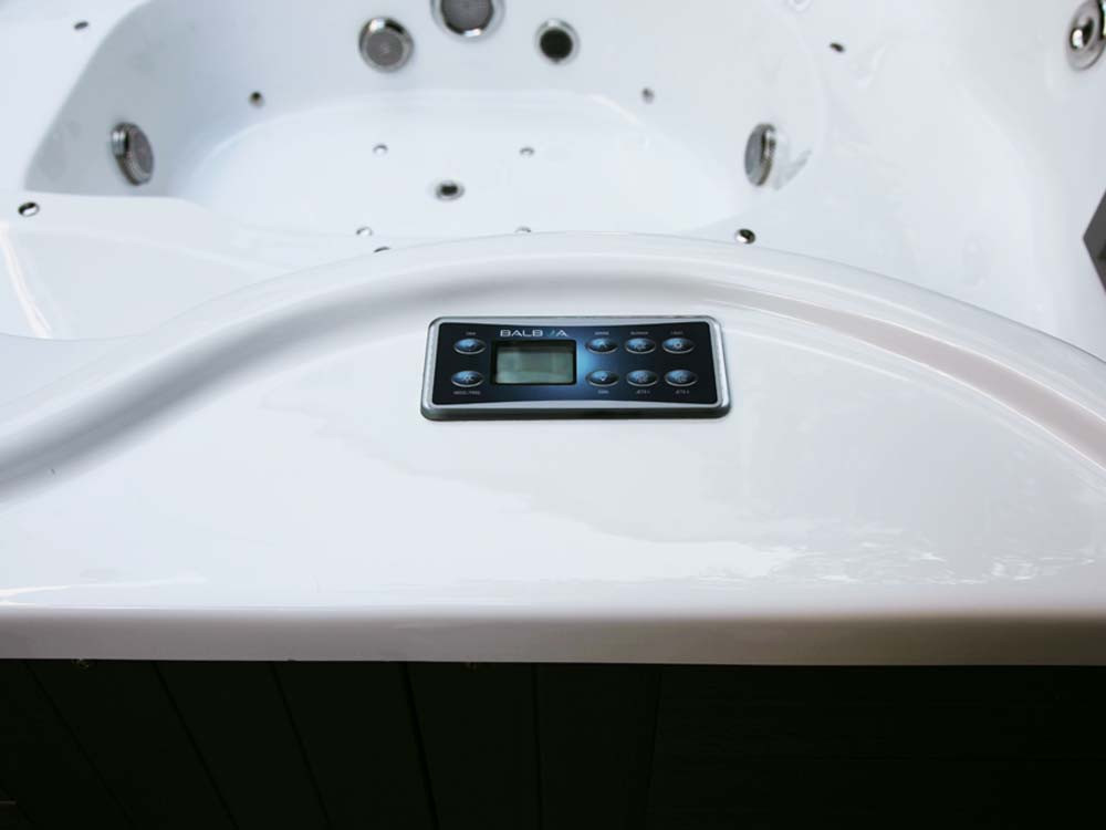 Jacuzzi 6 personen spa "Cuba" - Witte binnenkant - Balboa systeem + geïntegreerde bluetooth speakers - 220 x 210 x 80 cm